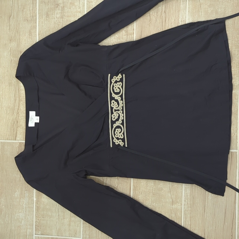 Loft shirt- light weight navy blue. Has a tie in the back with a side zip.